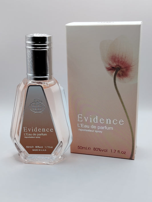 Apa de Parfum Evidence, Femei - 50ml